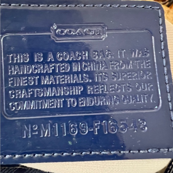 Coach backpack with dust cover - Picture 6 of 8